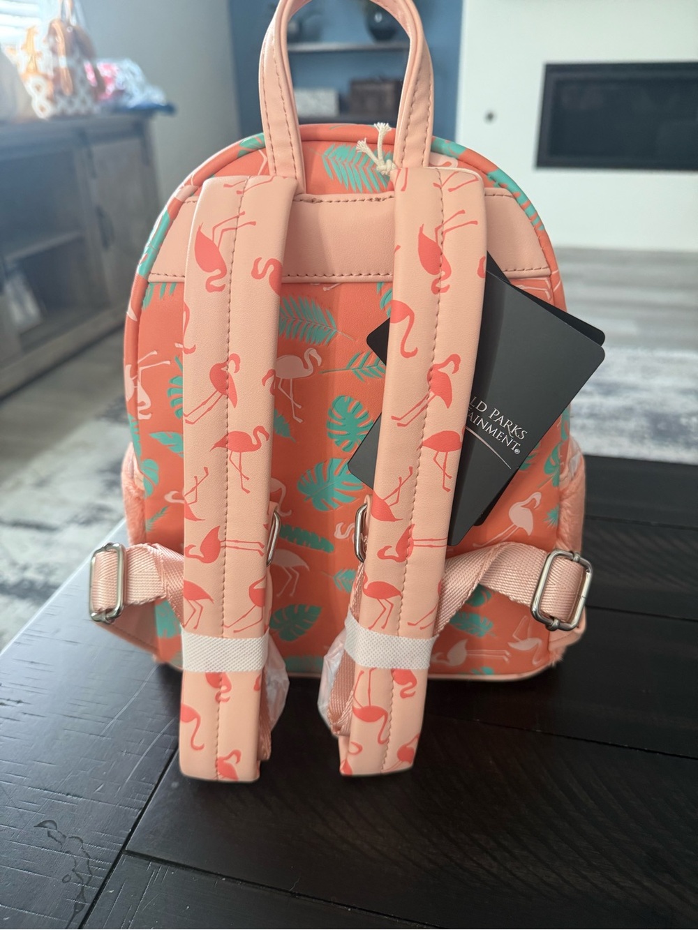 NWT Sea World Exclusive Coral Flamingo Loungefly Mini Backpack - Picture 4 of 7